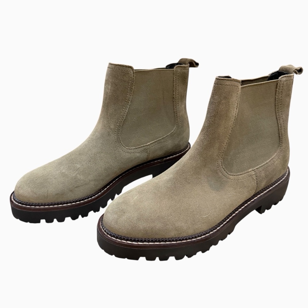 Caslon Chelsea Boots Women’s 8 Green Suede Water Resistant Pull On NWOB